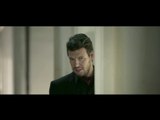 Πάνος Κιάμος - Δεν θέλω επαφή | Panos Kiamos - Den thelo epafi - Official Video Clip