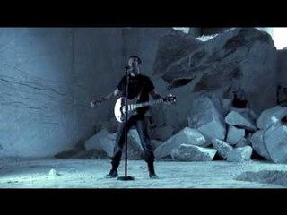 Γιώργος Καραδήμος - Σ΄ ένα κόσμο ηλεκτρικό (Pomme C) - Official Video Clip