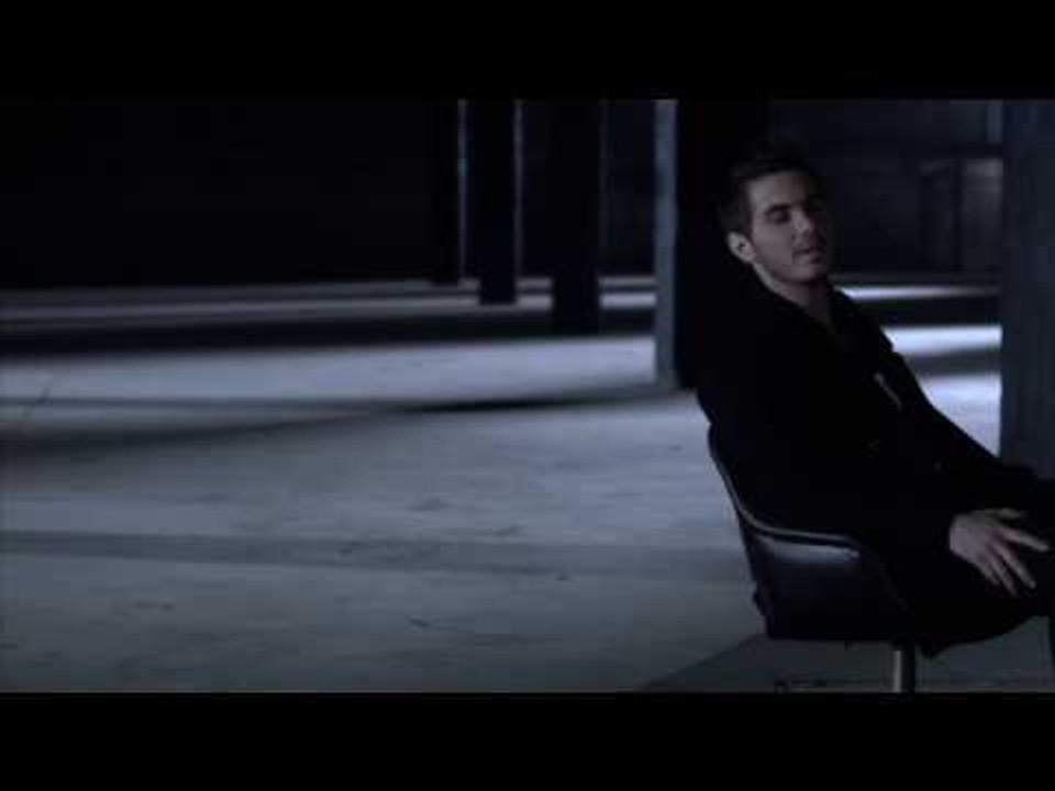 Μιχάλης Χατζηγιάννης - Άννα | Mixalis Xatzigiannis - Anna  - Official Music Video