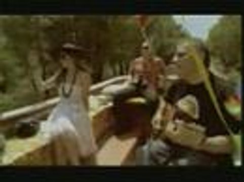 Νίκος Πορτοκάλογλου - Το ποτάμι | Nikos Portokaloglou - To potami - Official Video Clip