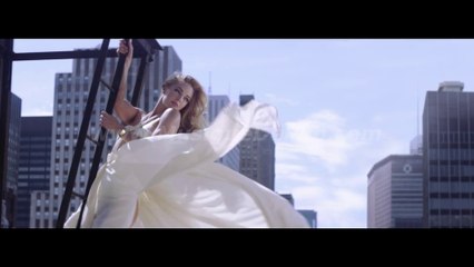 pub Gloria Vanderbilt 2014 [HQ]