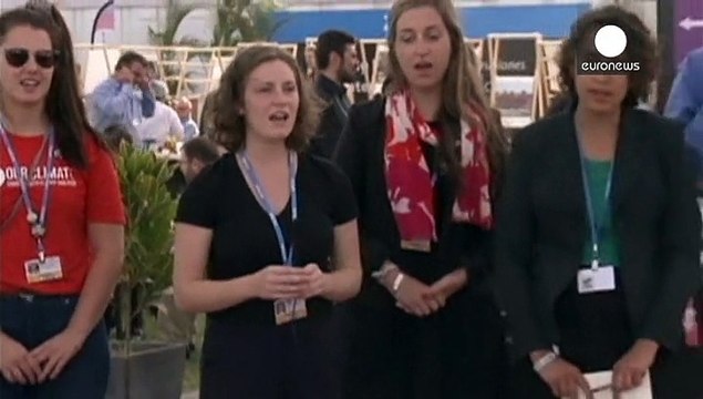 UN climate talks in Lima stall as John Kerry warns it is time to stop playing the blame game