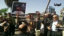 متظاهر بساحة القائد إبراهيم يرقص تأييداً لـ السيسي والجيش