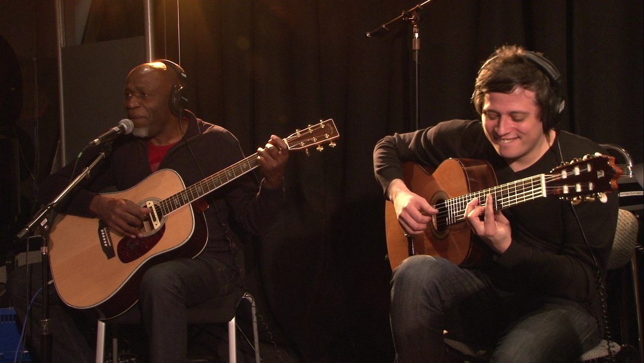 Lusambu, magnifique morceau à deux guitares de Ray LEMA