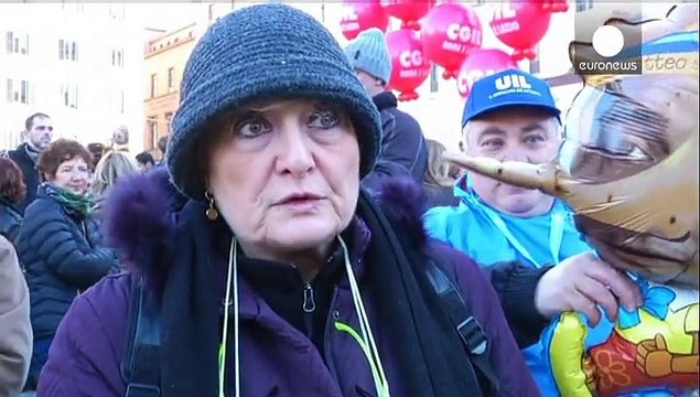 Италия: столкновения демонстрантов с полицией в ходе всеобщей забастовки
