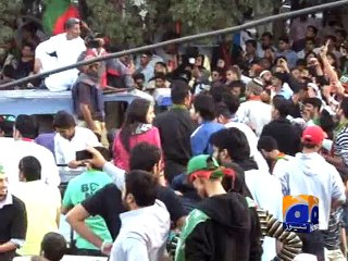 Tải video: Imran vows to keep pressure on Nawaz-Geo Reports-12 Dec 2014