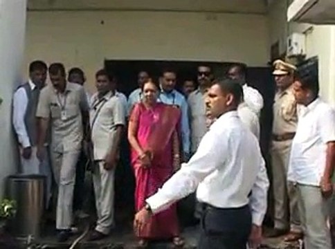 Narmada School visit by Gujarat Chief Minister Anandiben Patel