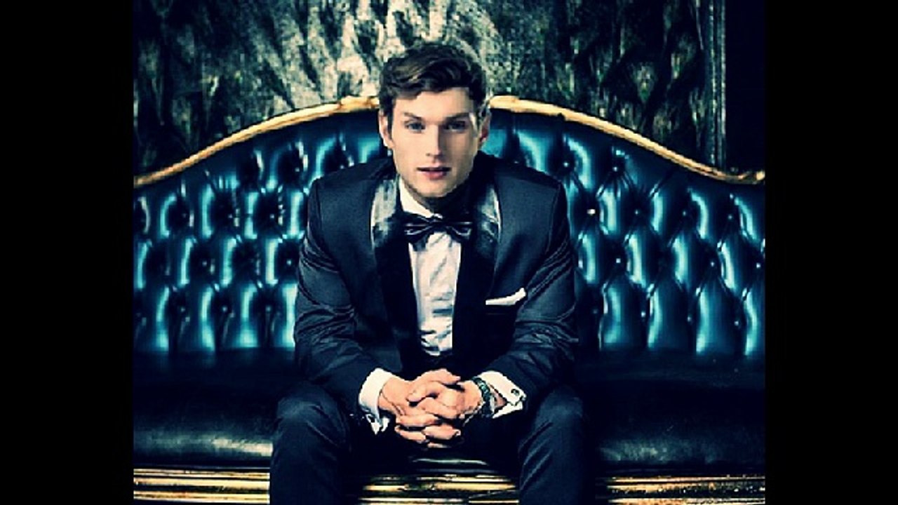 Aiden Andrews Performs Family Tree