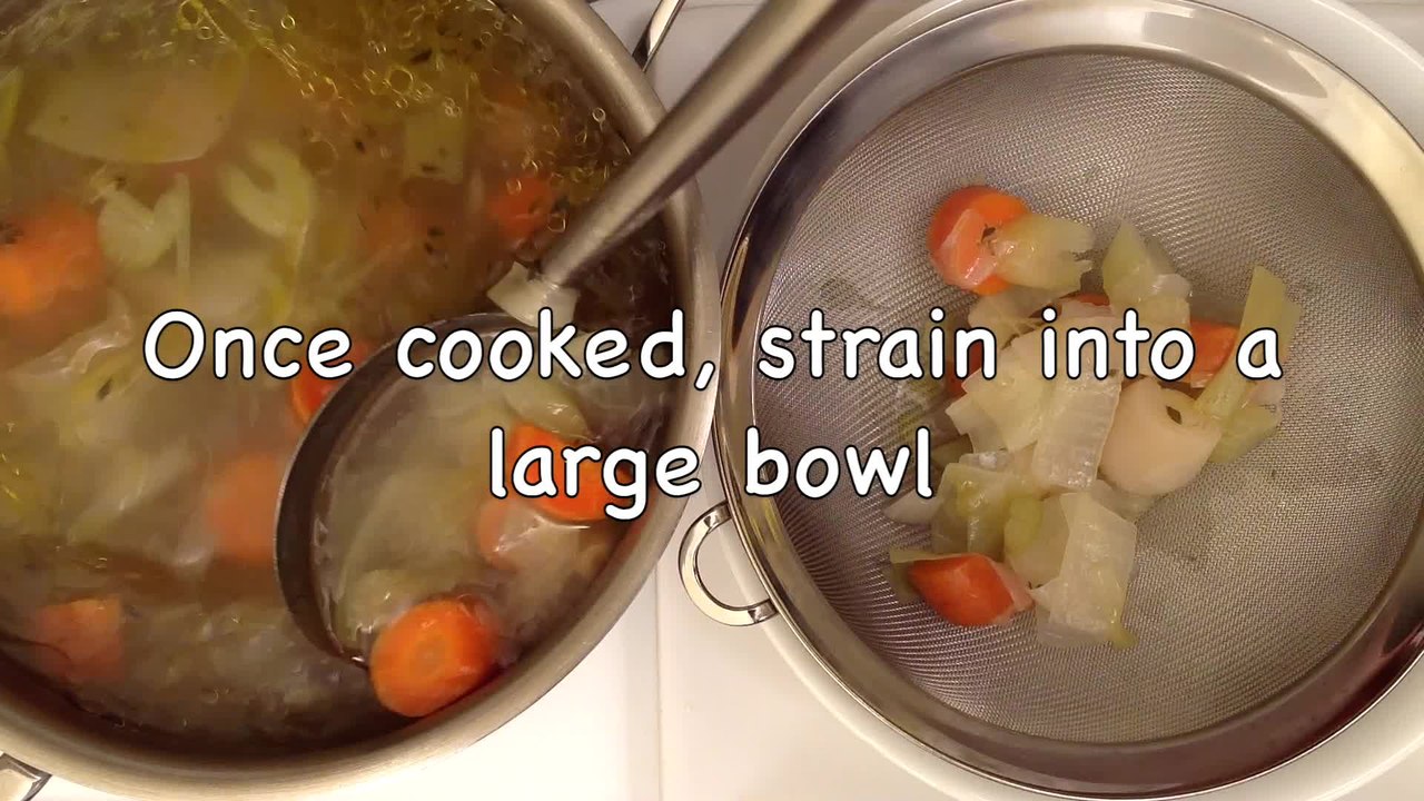 How to make vegetable broth (stock)