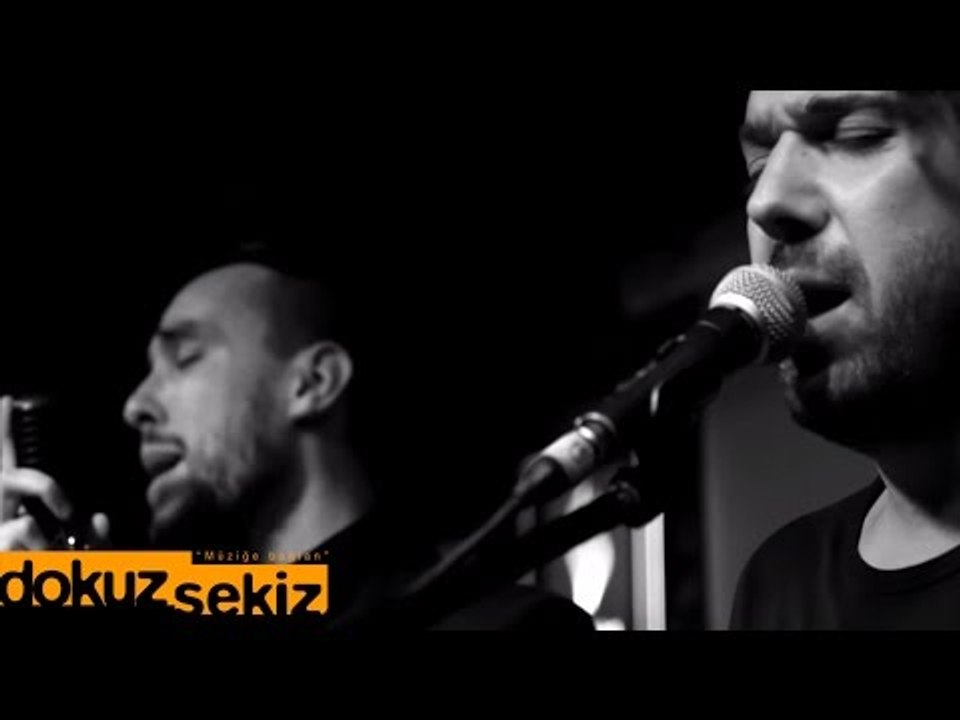 Cem Adrian & Halil Sezai - Nereye Gidiyorsun (Live)