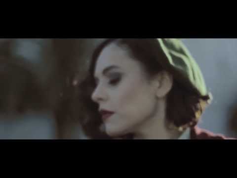 Yasemin Mori - Muşta (Nouvelle Magazin Backstage)