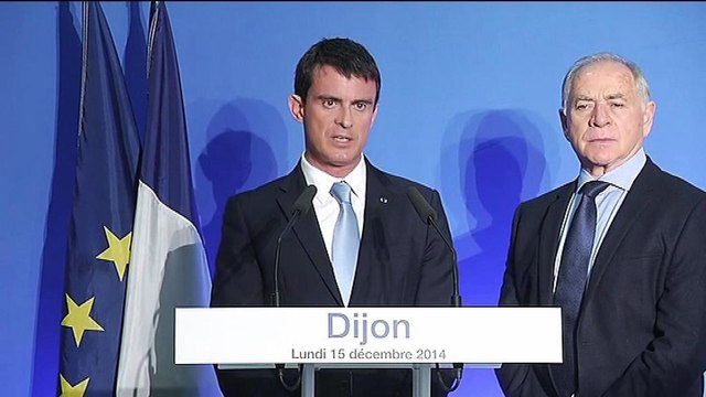 Opération anti-terroriste en France: Le travail se poursuit de manière inlassable , assure Valls