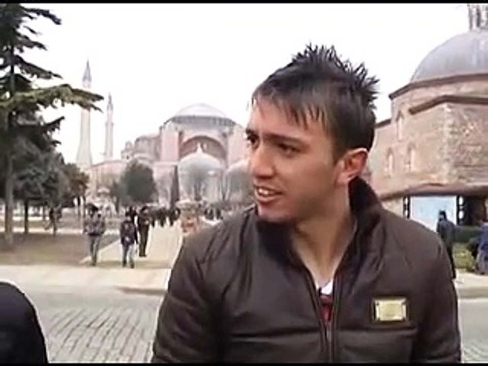 Muslerayı Gören Amcanın Tepkisi?