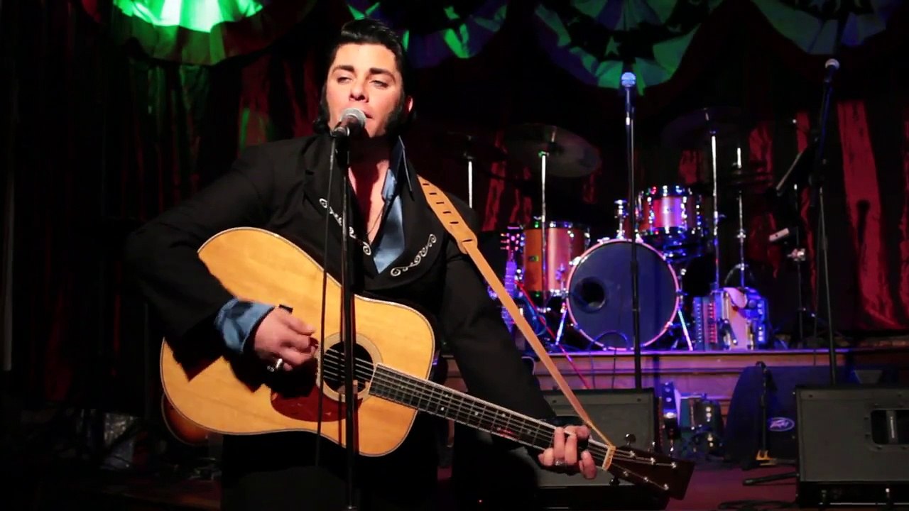 Jason Griffith sings Ring Of Fire at MJs Elvis Rockin Oldies video