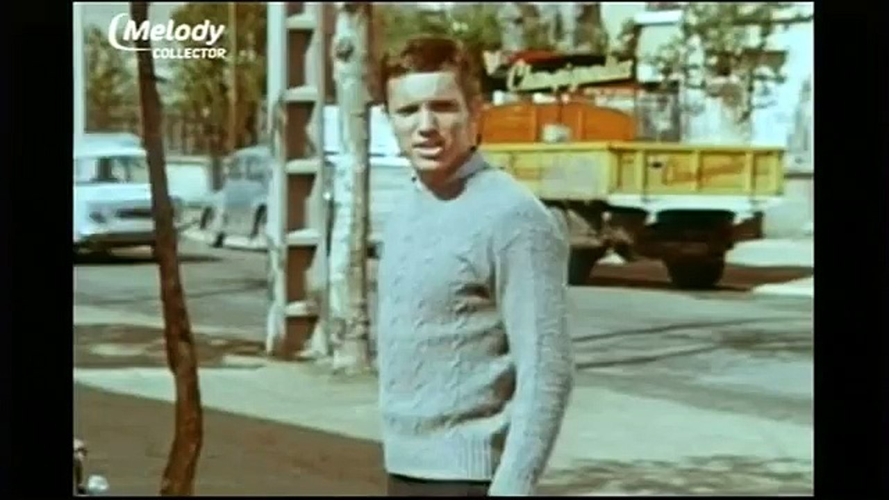 franck Alamo (67)"" sur un dernier signe de la main ""