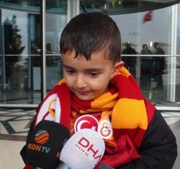 Faciada Ölen Madencinin Oğlu Galatasaraylı Futbolcularla Buluştu
