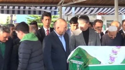Antalya Bakan Çavuşoğlu İlkeli Yalnızlığa Can Kurban