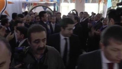 Zeybekci: "Allah Partisini Kurtarsın"