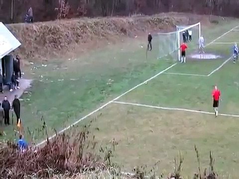 Le pire but contre son camp de tous les temps