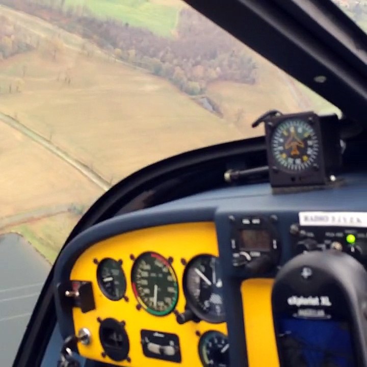 Tours de piste en ULM Ekolot