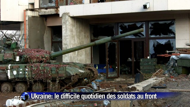 Ukraine: sur la ligne de front, le quotidien des soldats