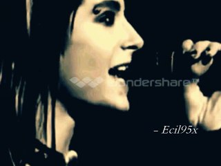 Bill Kaulitz ; sei sole e pioggia negli inverni miei.