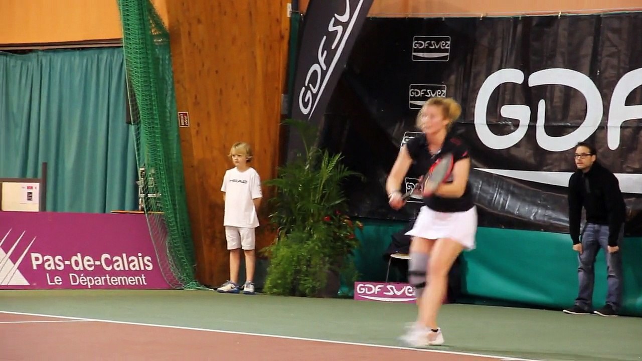 Tennis : Pauline Parmentier se qualifie en finale de l'open féminin du Touquet