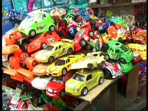 Sarai alamgir arshad sina report eid pr bacho ki shopping