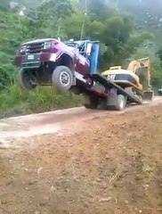 Loading a Crane on Truck.... Amazing Skills!!