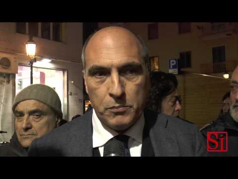 Salerno - Regionali 2014, Cozzolino inaugura comitato elettorale (13.12.14)