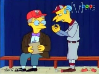 EREN ES UN GALLINA PARODIA LOQUENDO