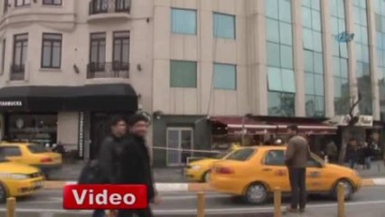 Taksim Meydanı'nda "Komando" Temizliği