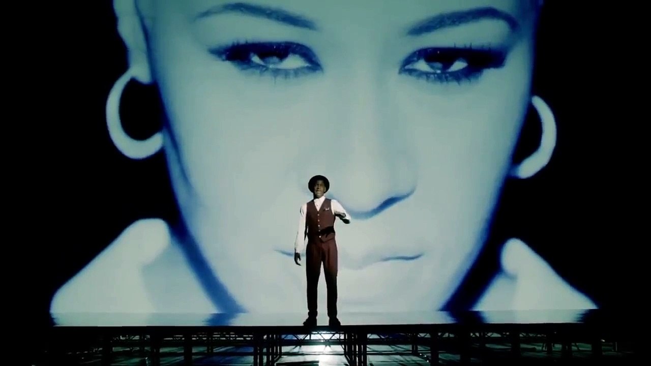 Labrinth featuring Emeli Sandé - Beneath Your Beautiful piano & bass cover