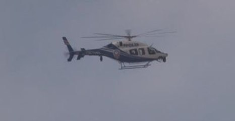 Polis Helikopteri Zaman Gazetesi Üzerinde Uçtu