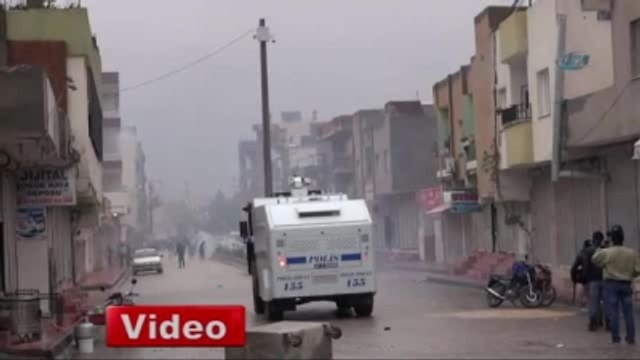 Yaşlı Kadın Olayların Arasında Kaldı