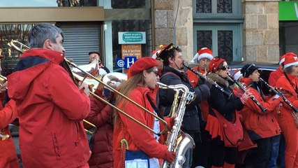 Un dimanche animé dans le centre ville de Redon