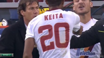 Totti refuse captain's armband from Seydou Keita