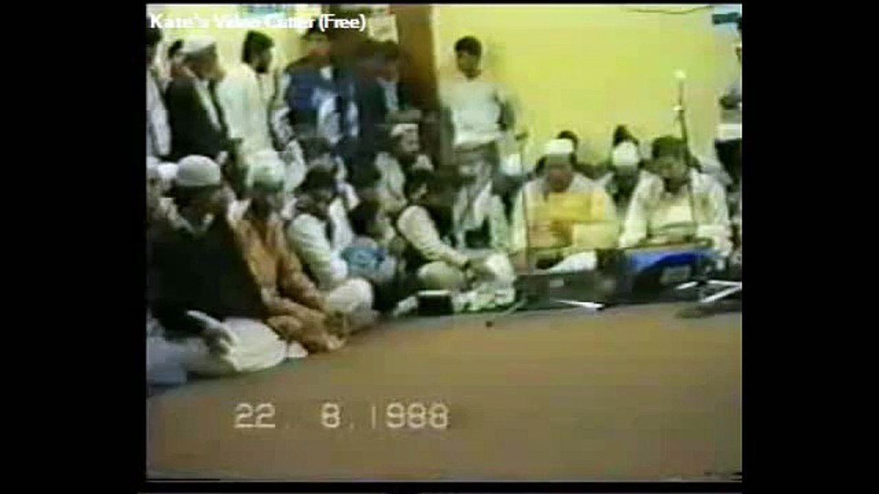 Baba jee Sufi Mohammad Naqeeb ullah shah(rahmatuallah)with nusrat-2