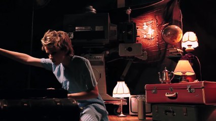 Emma Louise - Jungle ( Official Music Video )