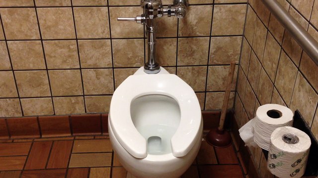 (25 Days of Christmas 2014) BTR Short- Kohler Highcrest with new logo