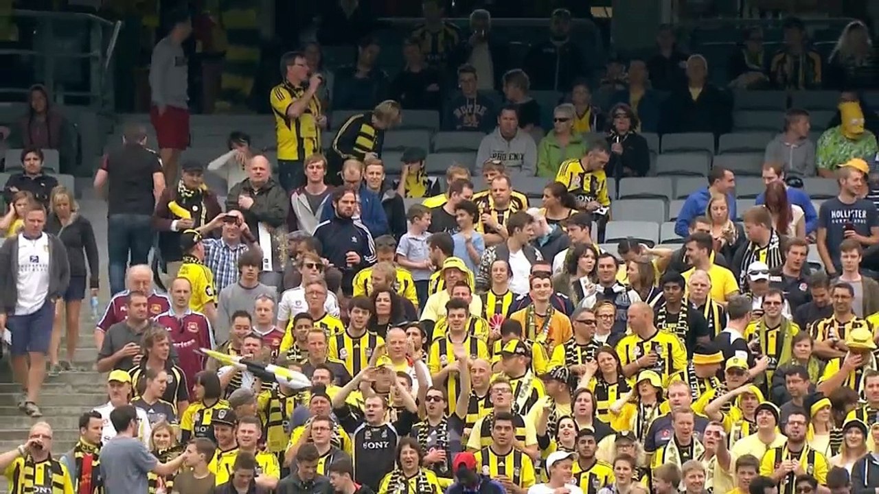 A-League: Mariners sieglos trotz Gastgeschenk