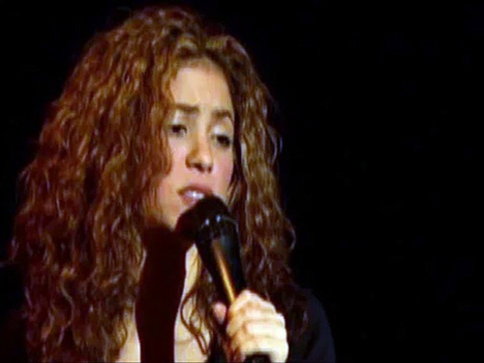 Shakira - La Pared (Instrumental - Tour Oral Fixation)