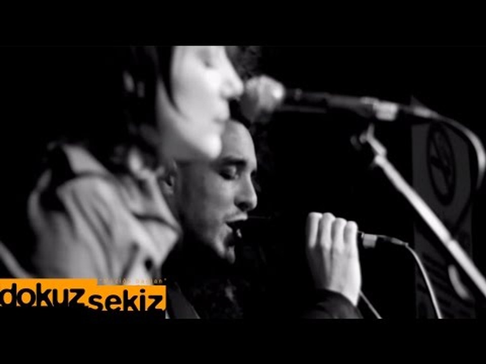 Cem Adrian & Aylin Aslım - Herkes Gider Mi (Live)