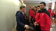 Davutoğlu, Türkiye Karate Milli Takımını Kabul Etti