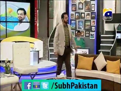 Dr. AQ Khan, Ali Moeen Nawazish, Aamna Taseer, Samina Baig, Imran Khan's lifetime interviews & stories in 100 PAKISTANIS: The Famous and Influential book by Universal Oxford Publications, Amir Liaquat shares his proud moment on live TV.