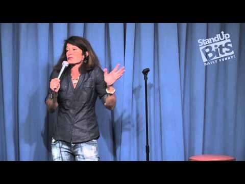 Jennie McNulty Jokes About Cheerleaders As She Tells Cheerleader Jokes! - Stand Up Comedy