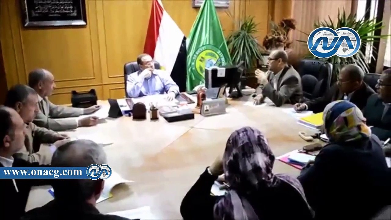 محافظ الاسماعيلية يتابع إستكمال أعمال توصيل المرافق والخدمات للوحدات السكنية بمشروعات الاسكان