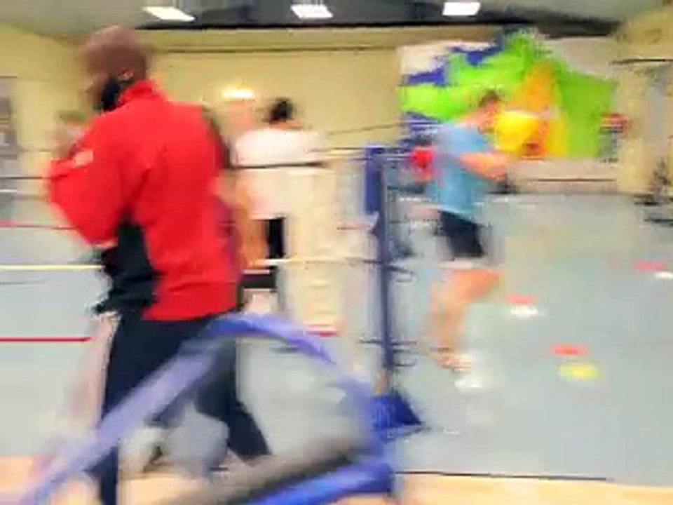 Le boxing club d'avesnes reçoit Daouda Sow