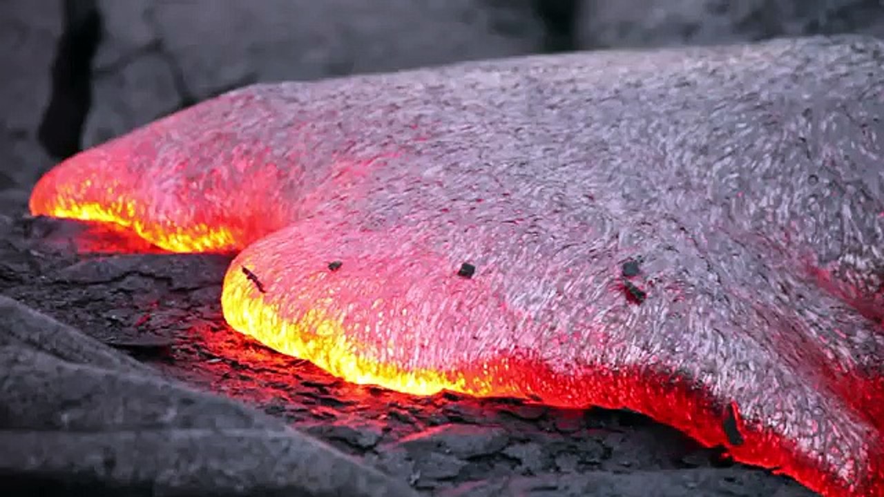 Que se passe-t-il si on marche sur de la lave en fusion ?