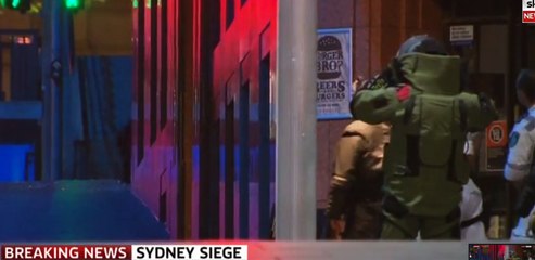 Sydney Siege ends in heavy Blasts